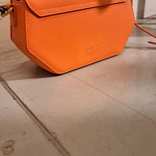 Pinko love click hexagon bag